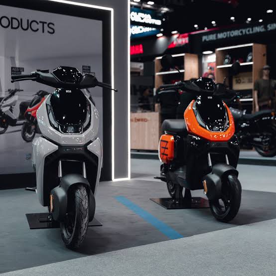 Zeeho AE4: Skuter Listrik Futuristik dengan Performa Modern