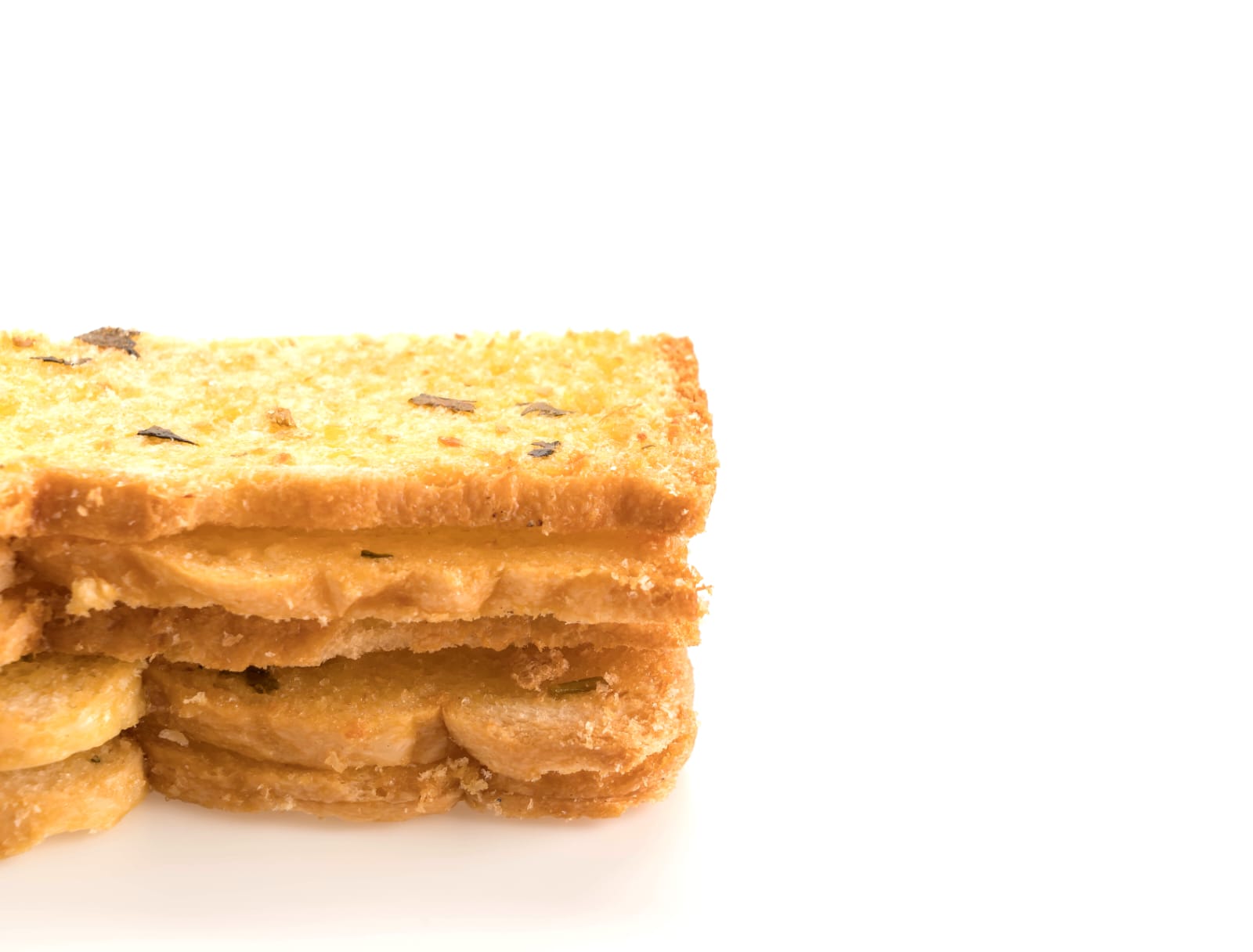 Rekomendasi Makanan Tahan Lama untuk Dibawa Bepergian