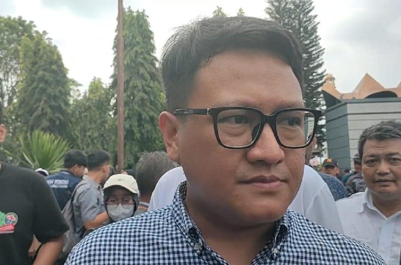 Ketua DPRD Nilai Aksi Aliansi Lampung Melawan Berjalan Tertib dan Terhormat