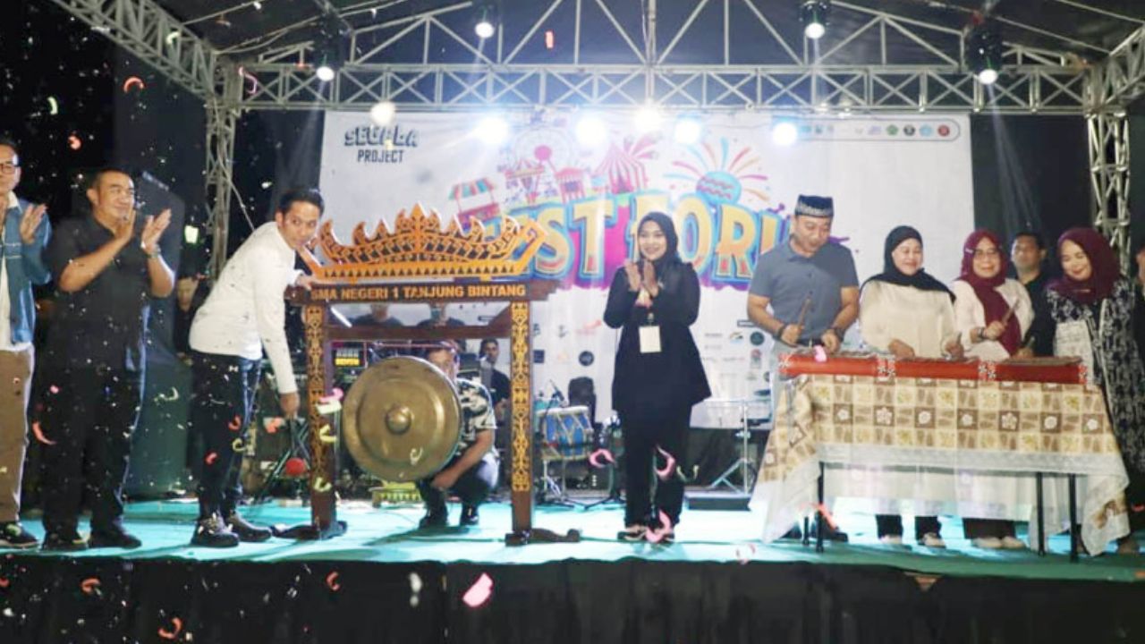 Bupati Egi Buka Festforia Tanjung Bintang, Hidupkan Ekonomi Lewat Kuliner Lokal
