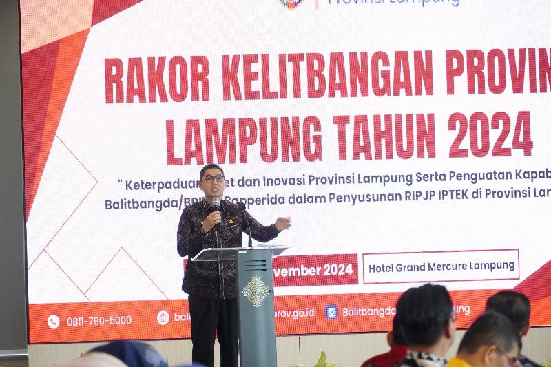 Pj Sekdaprov Lampung Buka Rakor Kelitbangan, Dorong Keterpaduan Riset dan Inovasi Daerah