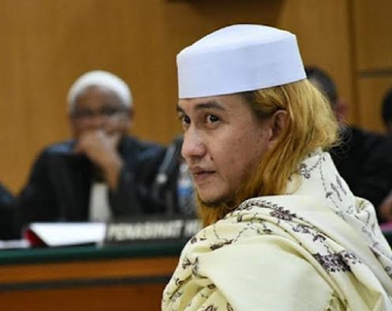 Habib Bahar bin Smith Ditembak Orang Misterius Saat Cek Mesin Mobil