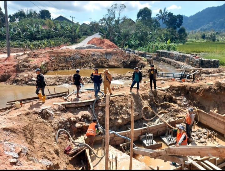 Jembatan Way Ringkih di Lampung Barat Mulai Dibangun