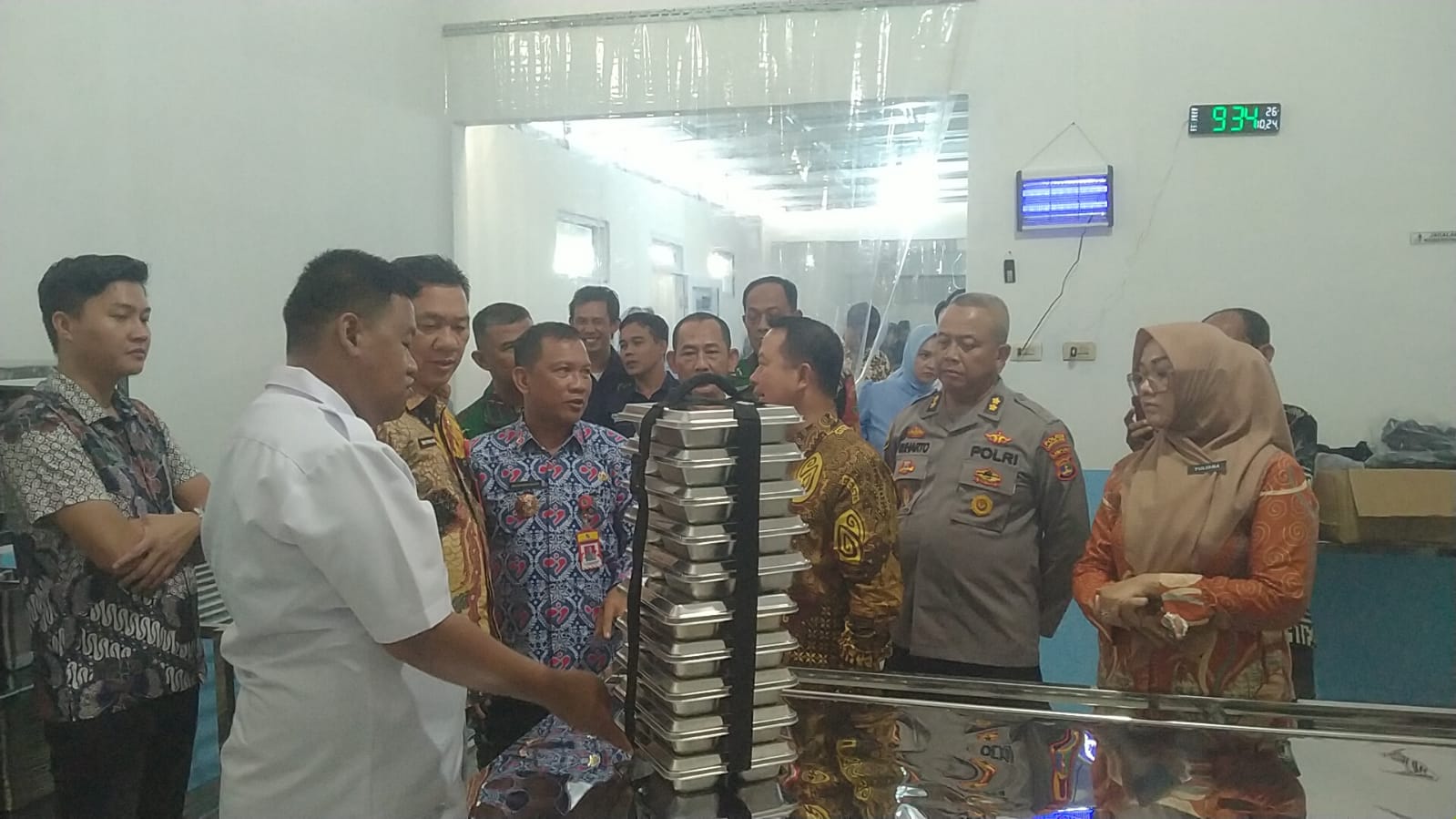 SPPG Kotabumi Ilir II Diresmikan, Mat Soleh Minta Kualitas Makanan Jadi Prioritas