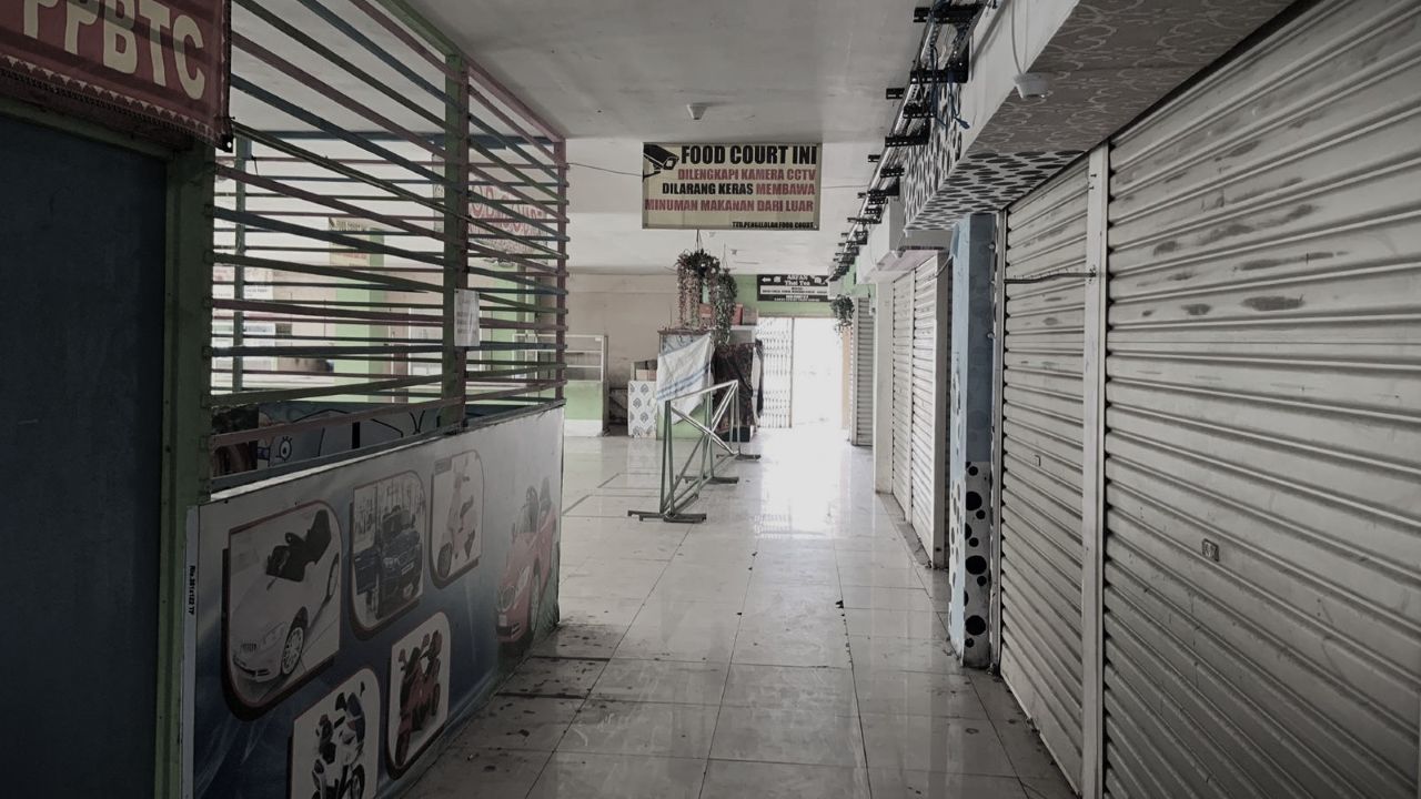 Pasar Bambu Kuning Kian Sepi: Banyak Toko Tutup, Suasana Makin Suram