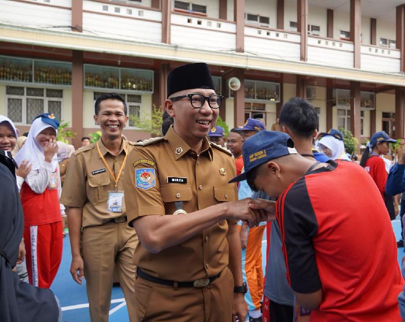 Gubernur Mirza Tinjau MPLS, Tegaskan Komitmen Majukan Pendidikan