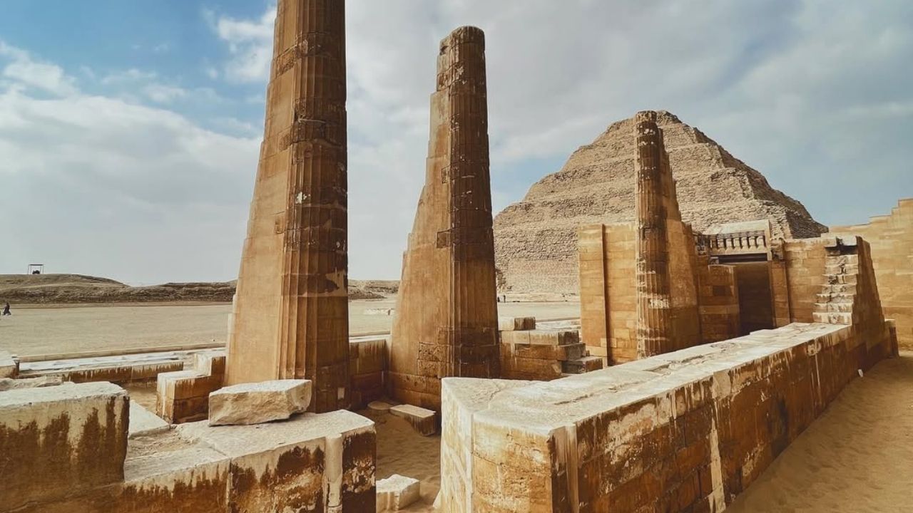 Mengenal Artefak Saqqara: Jejak Pengetahuan Tinggi Peradaban Mesir Kuno