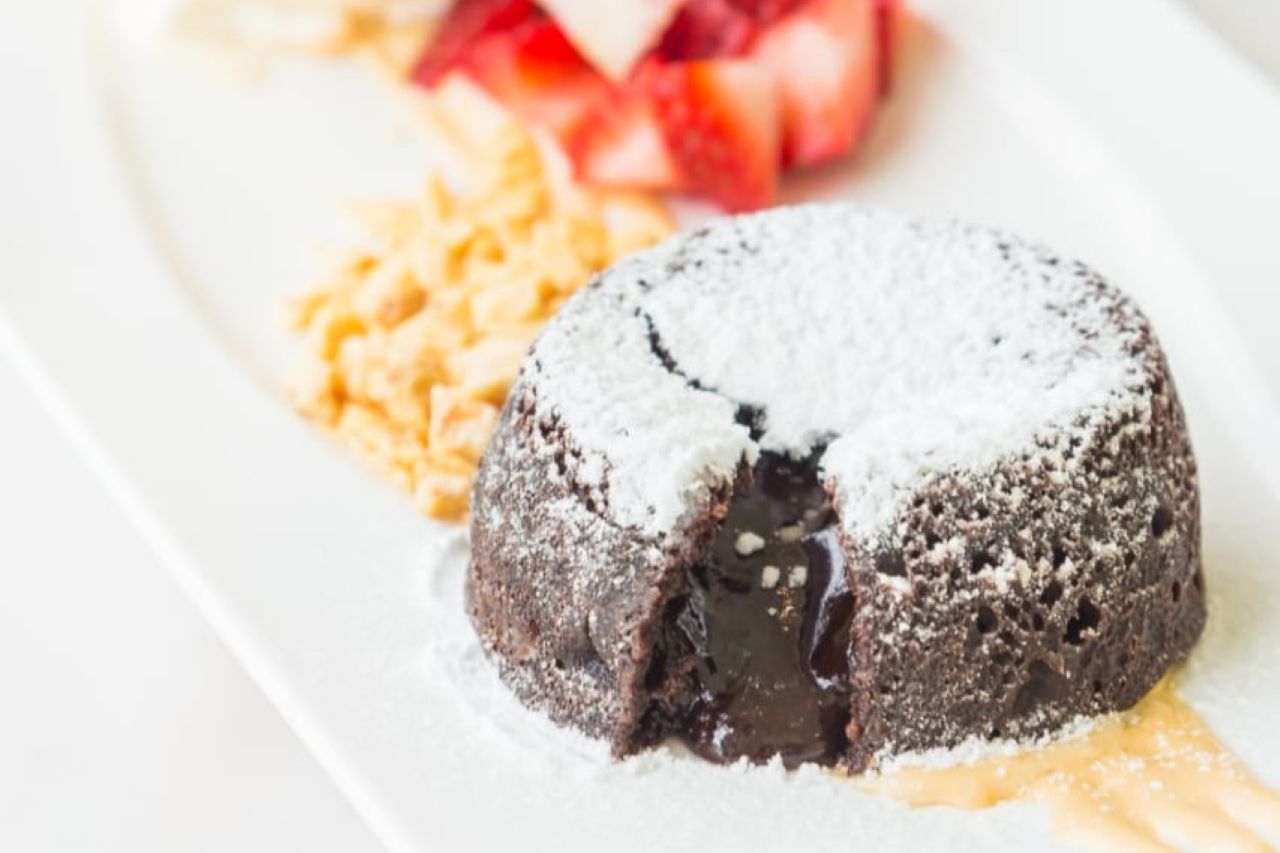 Resep Bolu Ketan Hitam Keju Lumer, Tekstur Lembut dan Ramah untuk yang Hindari Gluten