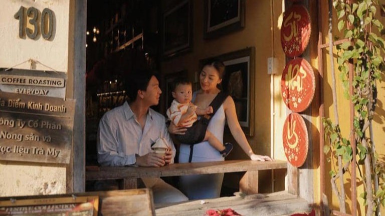 8 Momen Seru Liburan Nikita Willy di Vietnam Bareng Suami dan Anak     