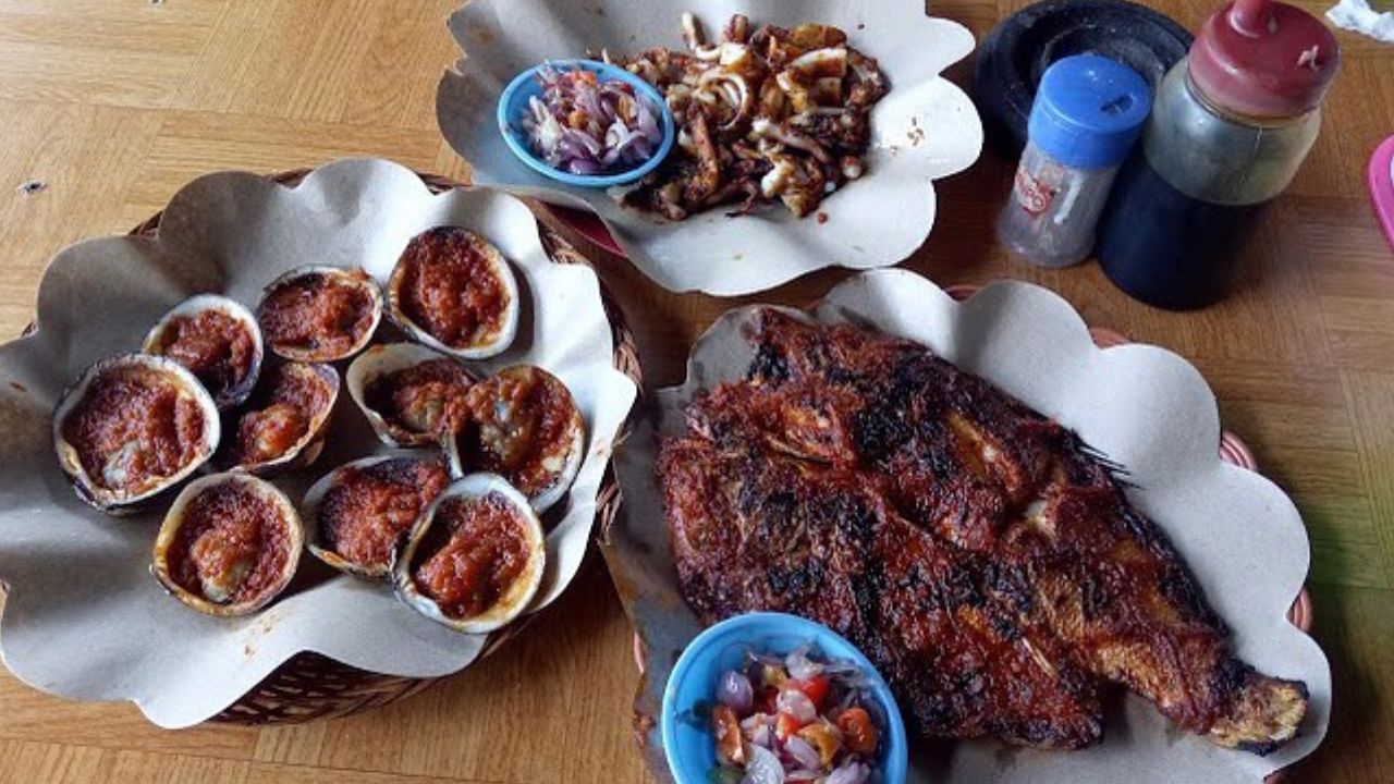 Ikan Bakar Jimbaran: Ikon Kuliner Pesisir Bali yang Mendunia