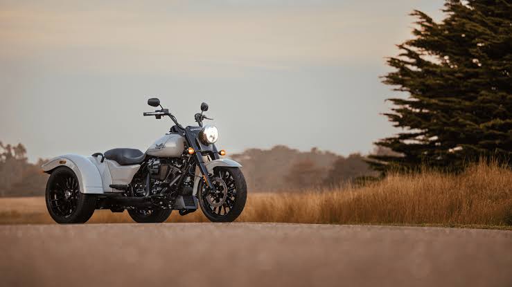 Harley-Davidson Freewheeler: Trike Cruiser dengan Gaya Klasik dan Kenyamanan Touring