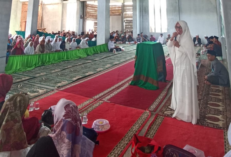 MTBM Air Hitam Pengajian Rutin dan Peringati Maulid Nabi Muhammad di Semarang Jaya