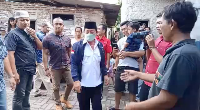 Ketua DPW NasDem Lampung Berikan Bantuan Logistik ke Korban Kebakaran