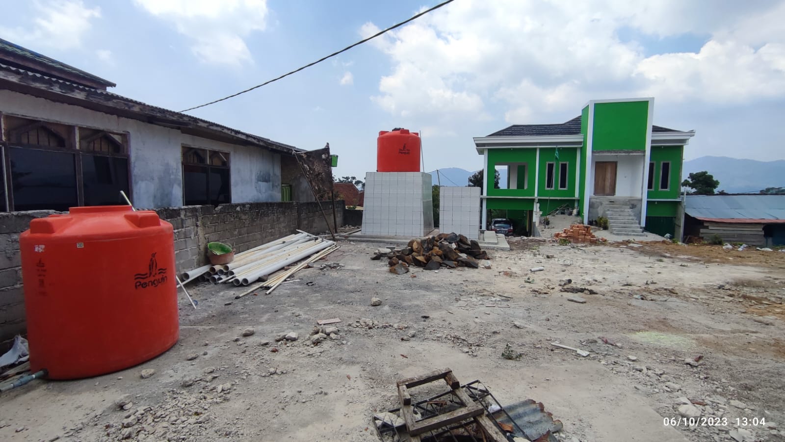 Pemkab Lampung Barat Diminta Surati Aleg Yanuar Irawan Untuk Kejelasan Proyek Mangkrak di Sekincau