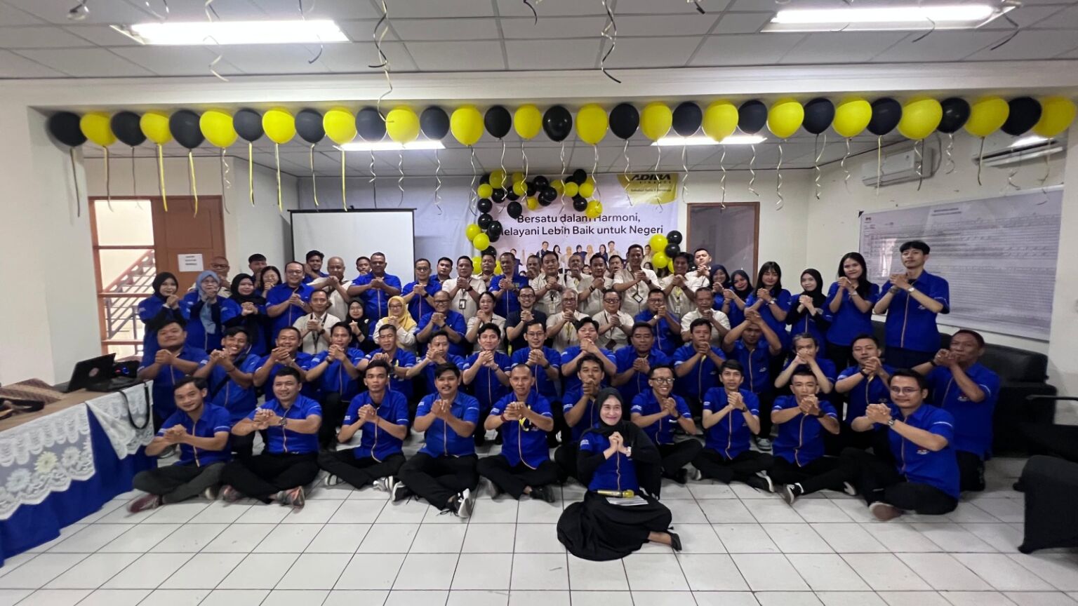 Mandala Finance Resmi Bergabung dengan Adira Finance, Perkuat Layanan di Sumatera