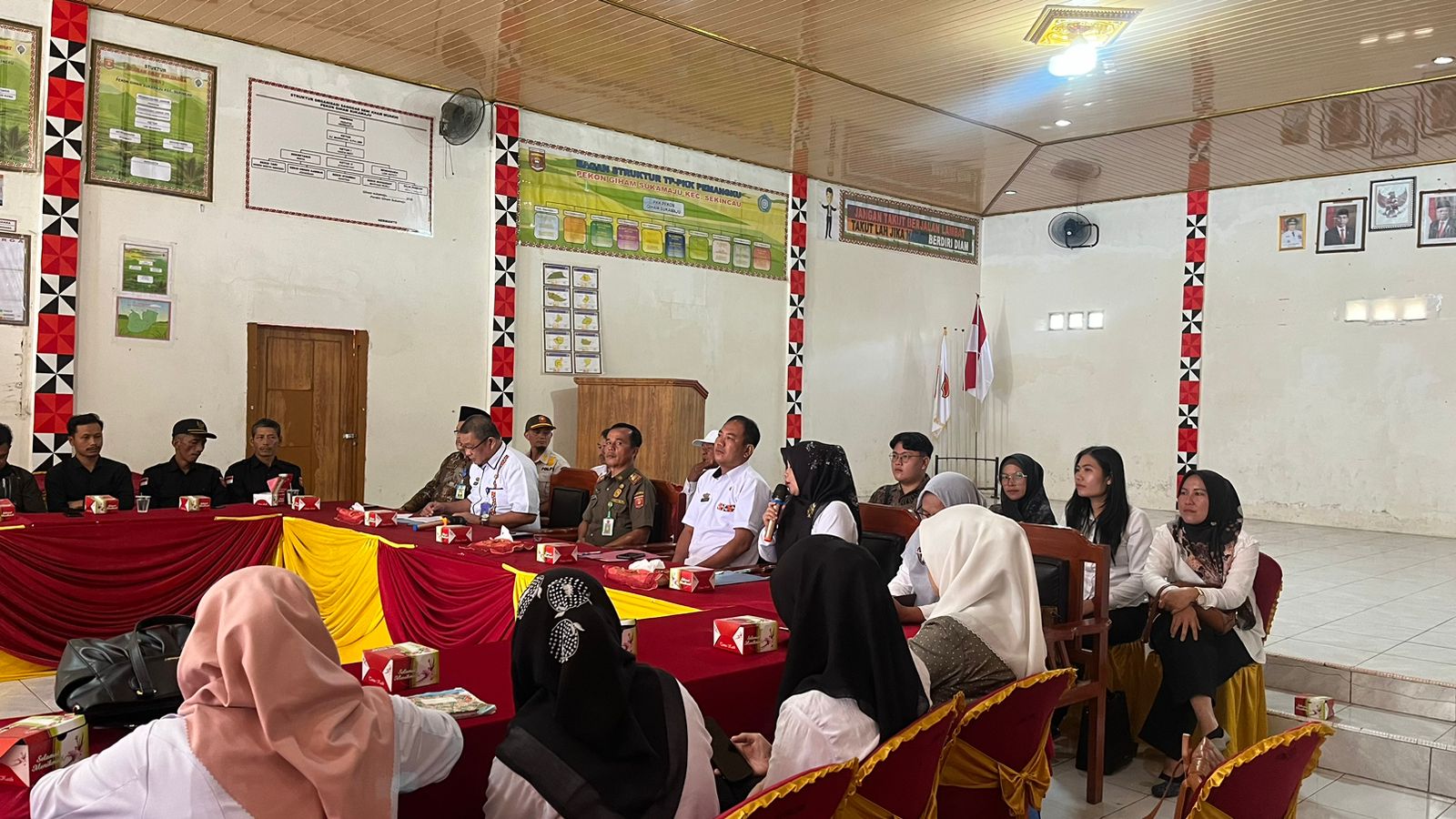 Tim Terpadu Kabupaten Melaksanakan Evaluasi Pekon Layak Anak Pekon Giham