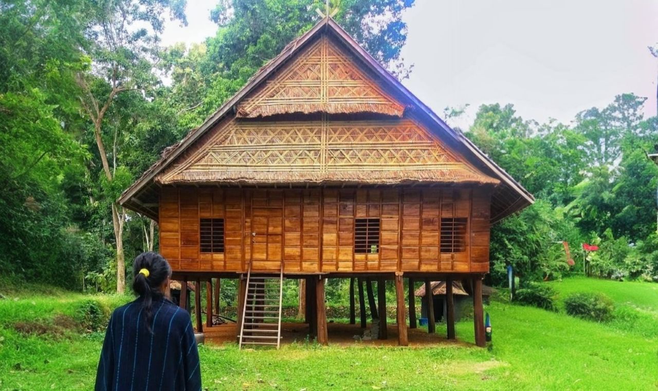 Balla To Kajang: Rumah Adat Suku Kajang yang Penuh Makna dan Kesederhanaan