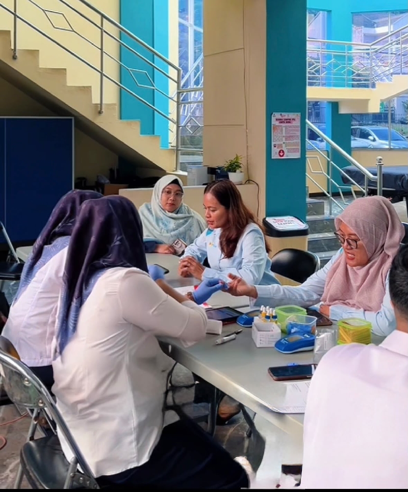 PLN UID Lampung dan PMI Kumpulkan 70 Kantong Darah Lewat Donor Darah Rutin