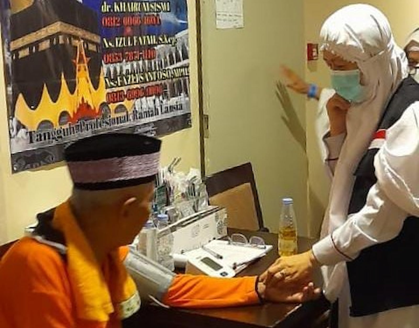 Sebagian Jemaah Haji Pesisir Barat Alami Flu dan Batuk