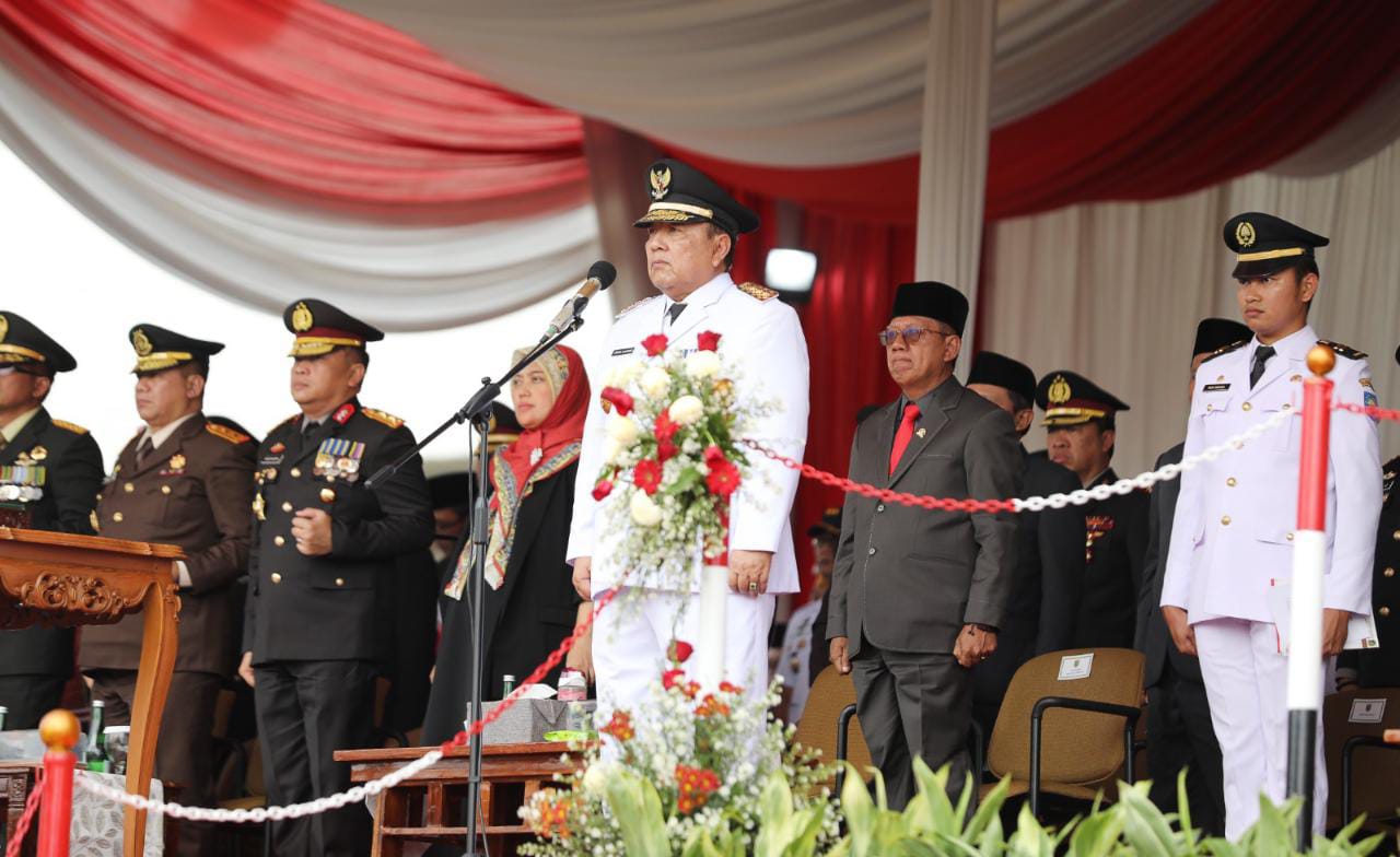 Jadi Inspektur Upacara HUT RI ke-78, Gubernur Lampung Arinal Kobarkan Semangat Membangun Daerah