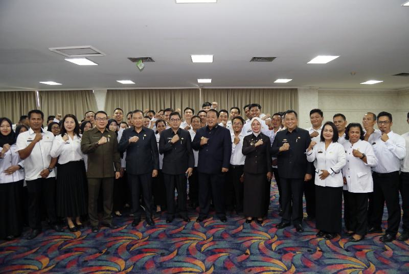 Gubernur Arinal Lantik 944 Pejabat Fungsional PPPK di Lingkungan Pemprov Lampung