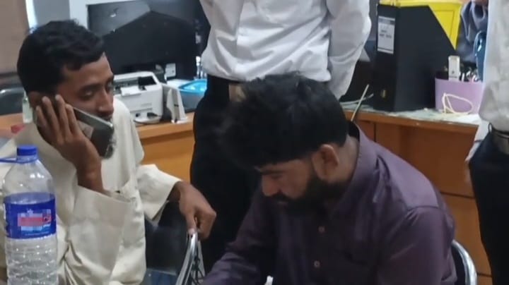 Galang Dana Ilegal, Dua Warga Negara Pakistan Diamankan Imigrasi Bandar Lampung