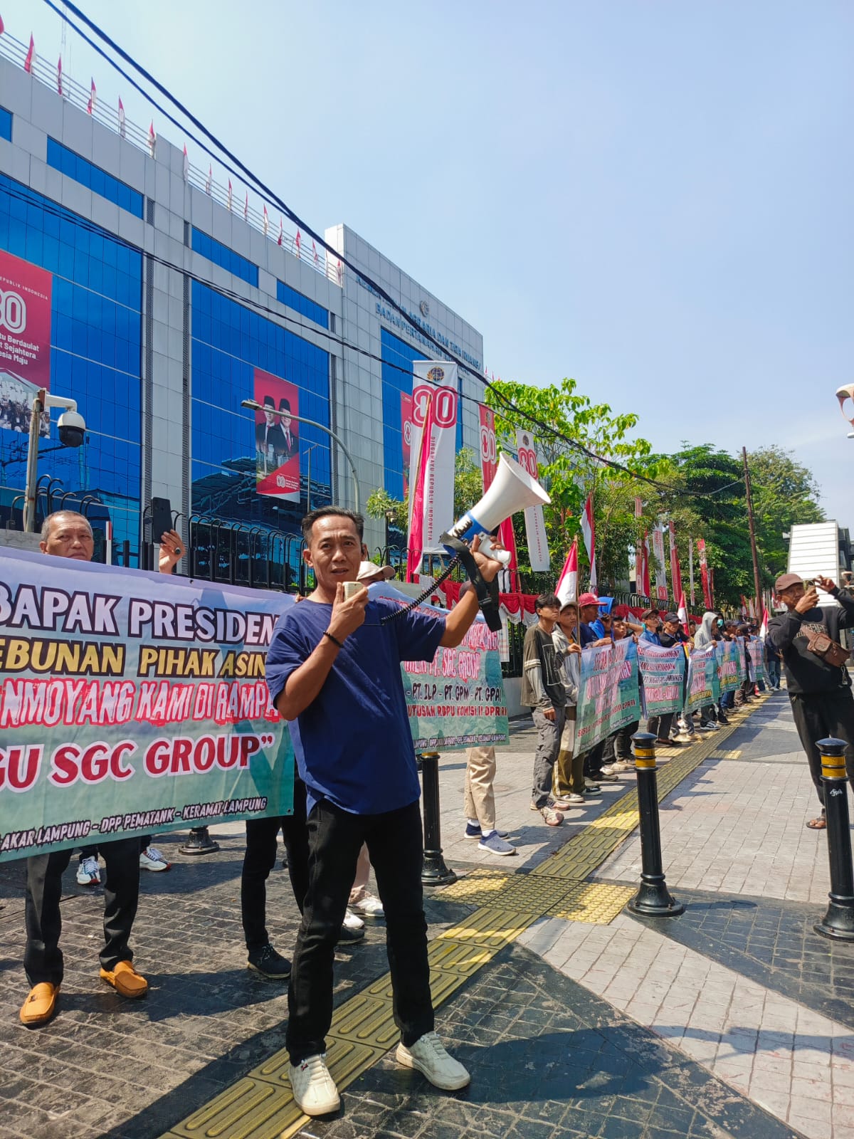 Terus Gelar Aksi, Triga Lampung Desak Presiden Segera Perintahkan Pengukuran Ulang HGU PT SGC