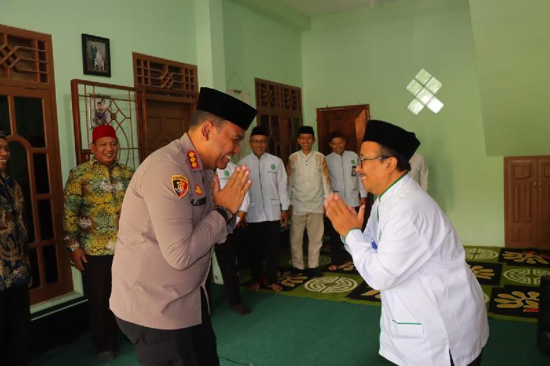 Sambangi MUI, Kapolresta Bandar Lampung Ajak Bersinergi Jaga Kamtibmas