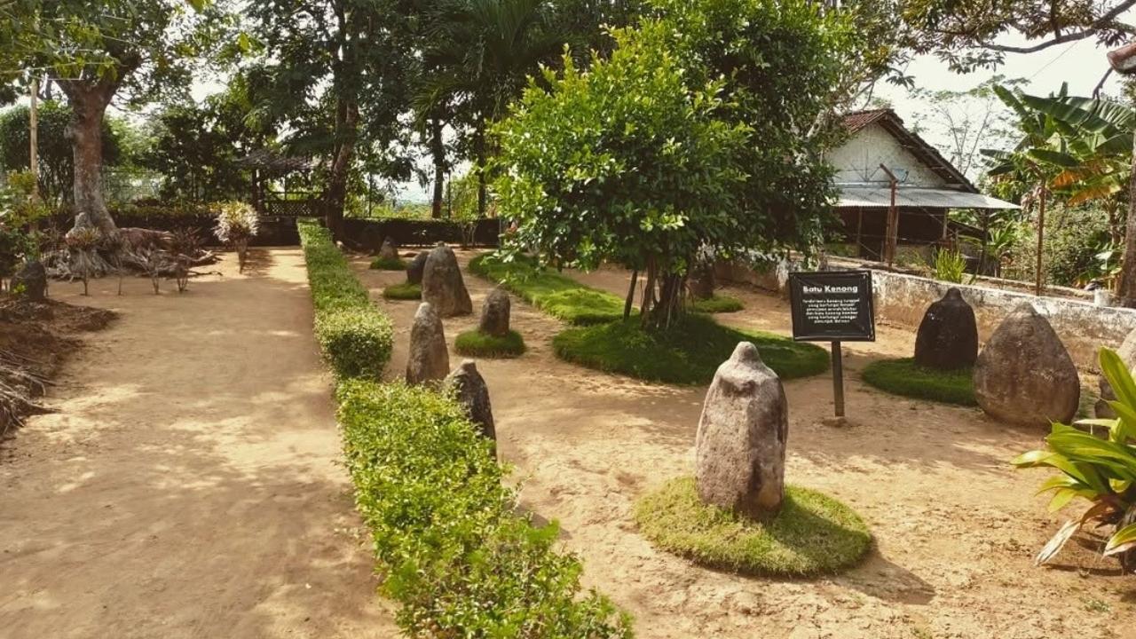 Batu Kenong Bondowoso, Situs Megalitikum Penuh Misteri dan Nilai Sejarah