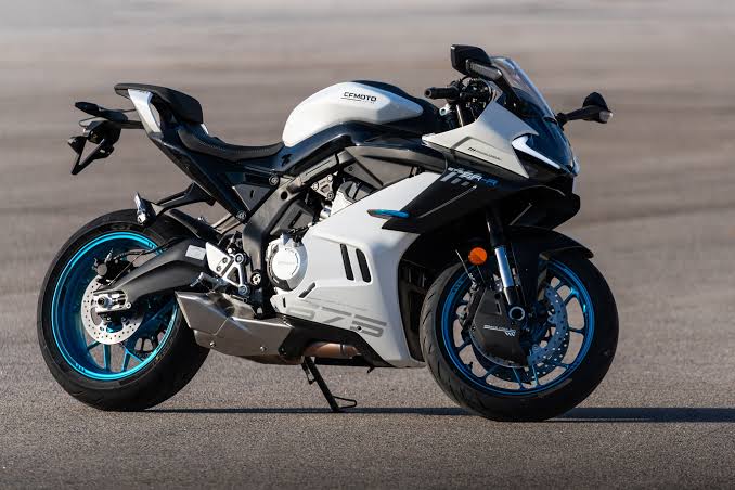 CFMoto 675 SR-R: Sportbike Anyar dengan DNA Balap dan Teknologi Modern