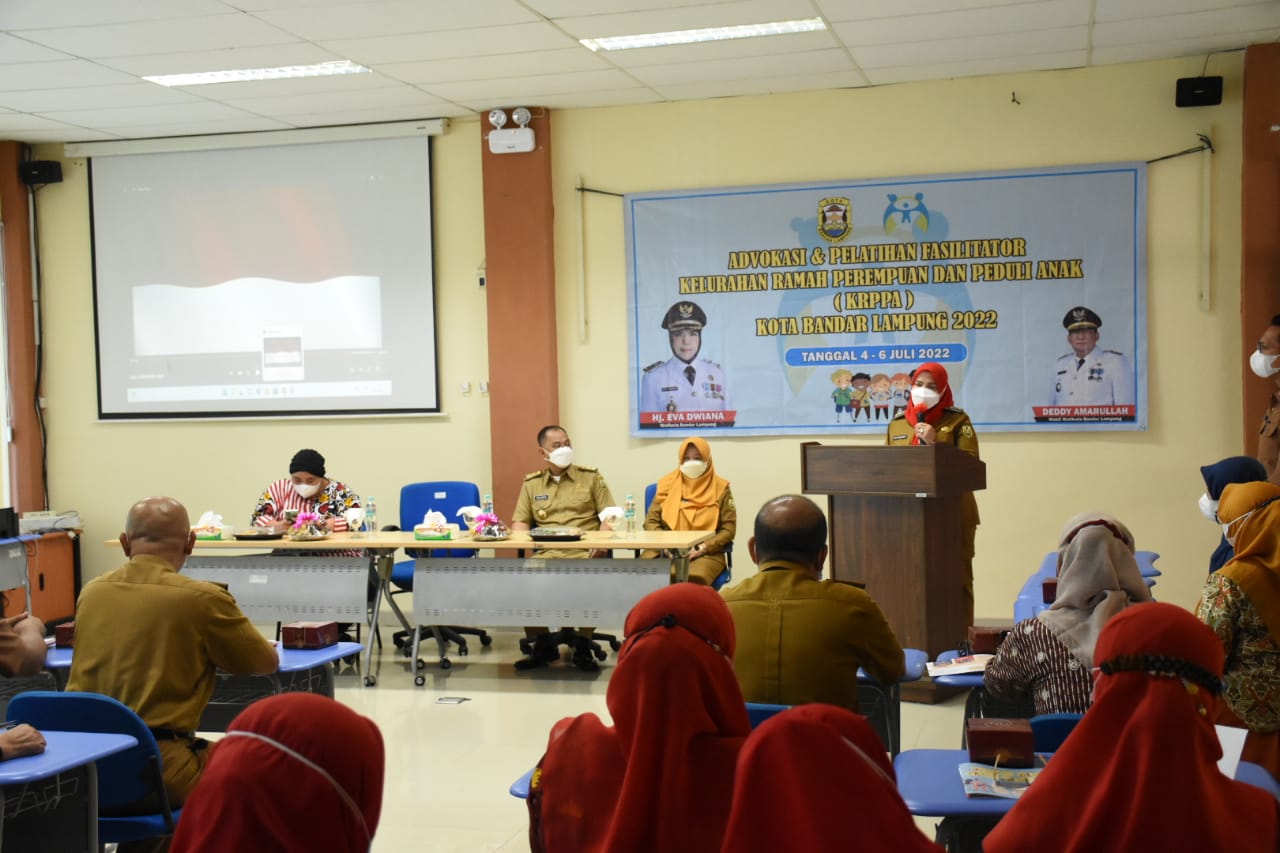 Bunda Eva Buka Pelatihan Fasilitator Kelurahan Ramah Perempuan dan Peduli Anak