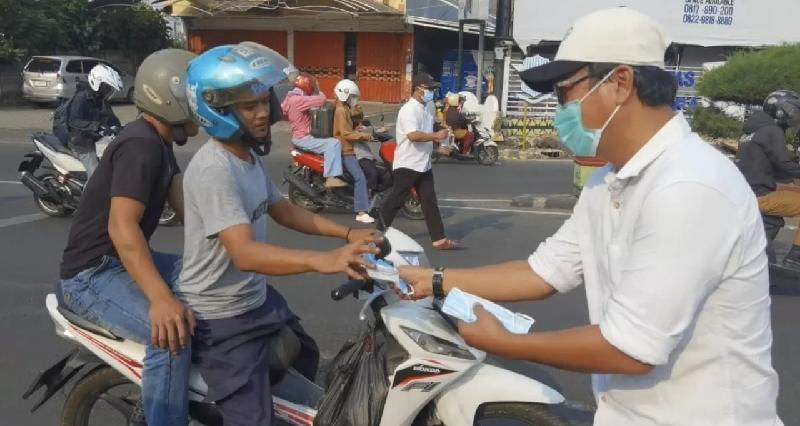 Peduli Dampak Abu Vulkanik, IJP Lampung Salurkan 3.000 Masker 