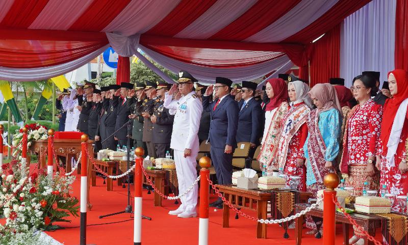 Gubernur Lampung Pimpin Upacara HUT ke-80 RI, Ajak Masyarakat Jadi Pelaku Pembangunan