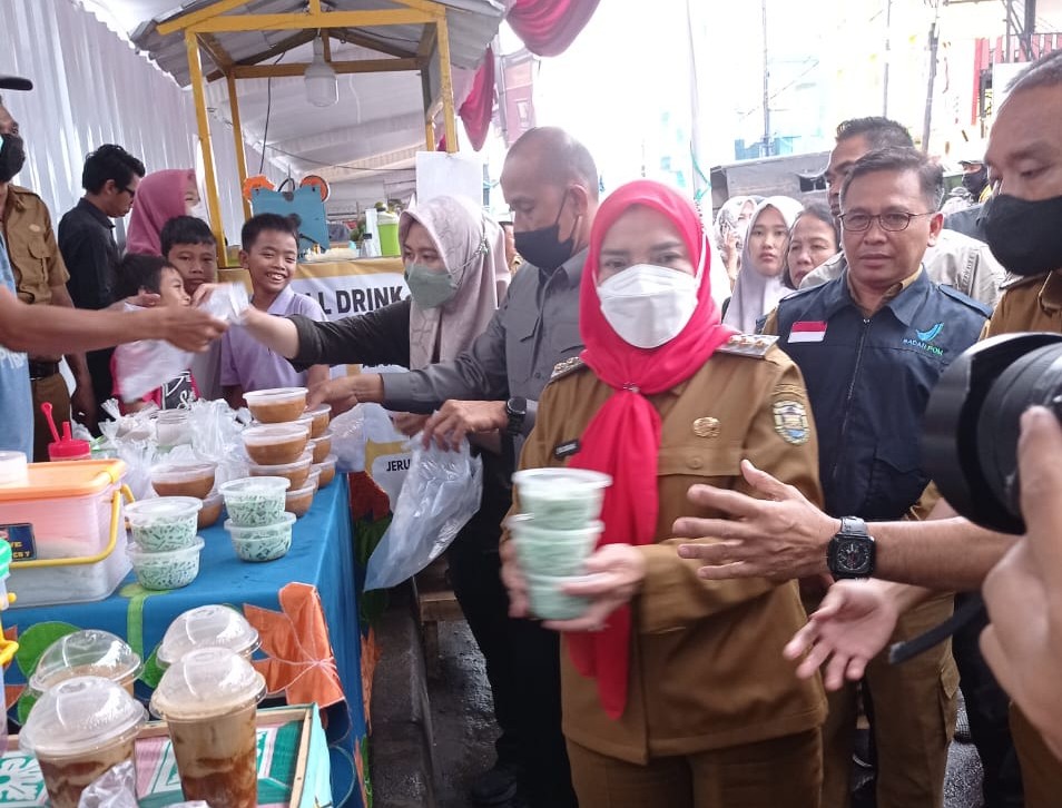 BBPOM Bandar Lampung Ambil Sempel Makanan dan Takjil Berbuka Puasa di 7 Titik 