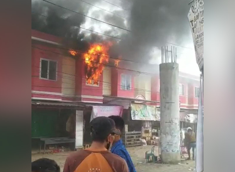 Sejumlah Ruko Pasar Natar Dilalap Si Jago Merah