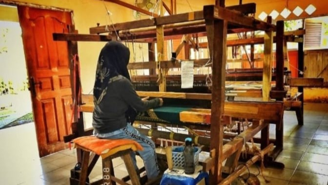 Kain Songket Siak: Warisan Budaya Riau yang Penuh Makna