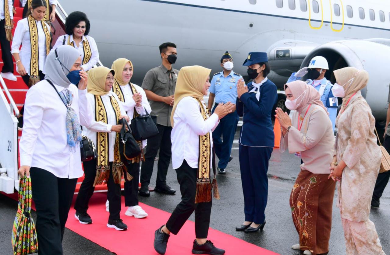 Ibu Negara Beserta Rombongan Tiba di Lampung, Berikut Agendanya 