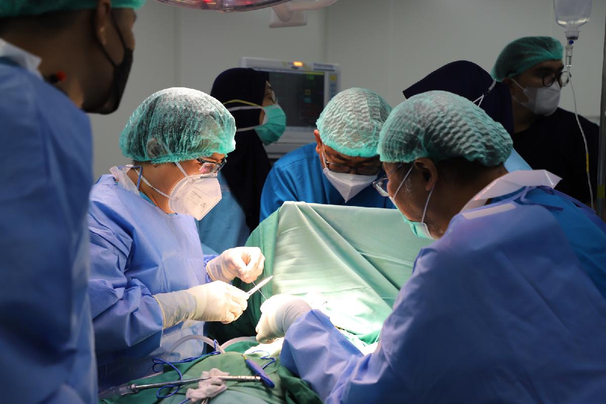 Operasi Bayi Kembar Siam Perdana di Lampung Berjalan Sukses 