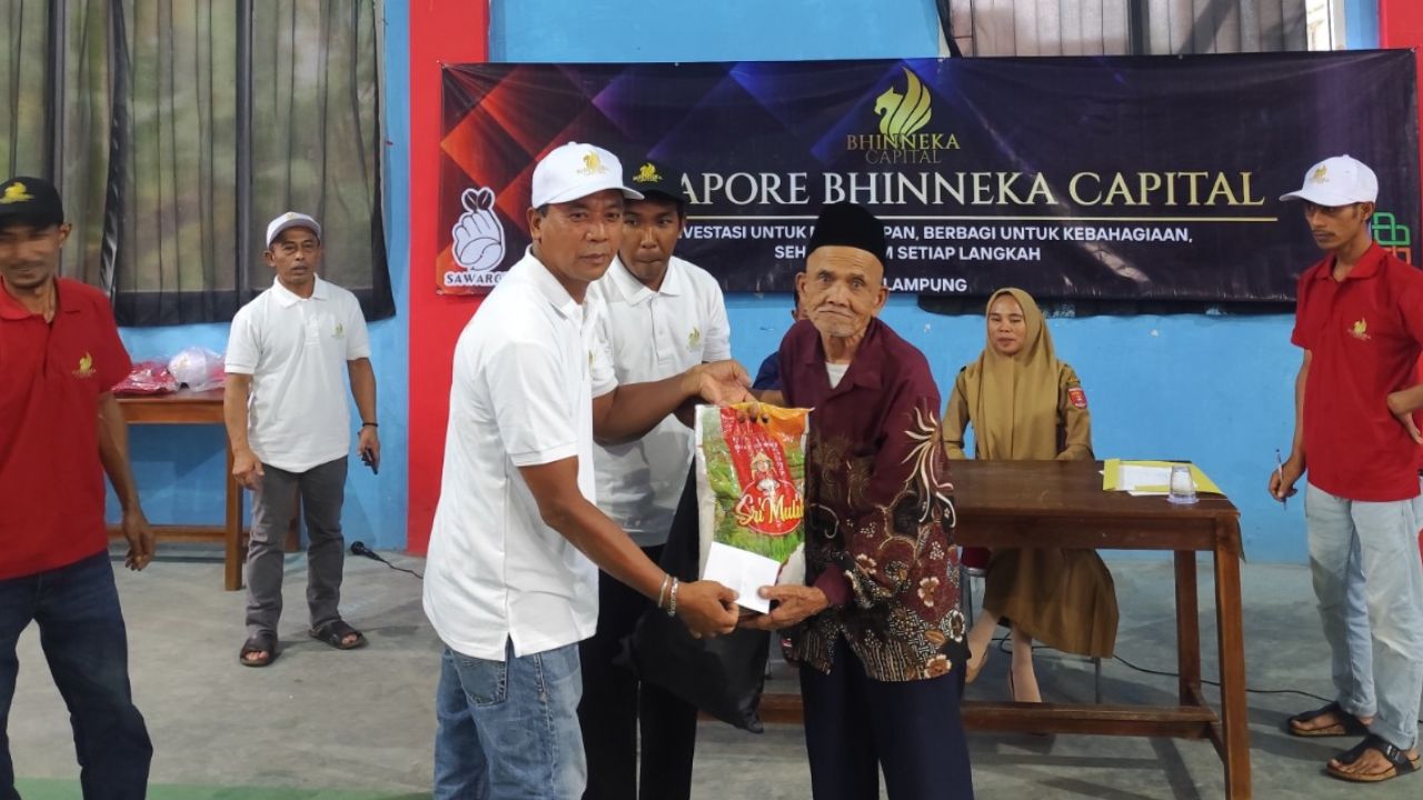 SBC dan Sawargi Capital Gelar Baksos untuk Yatim Piatu dan Dhuafa di Tribudi Makmur