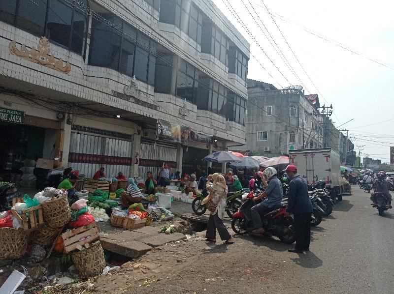 Penertiban Pedagang Amparan Pasar Pasir Gintung Akan Dilakukan Minggu Depan