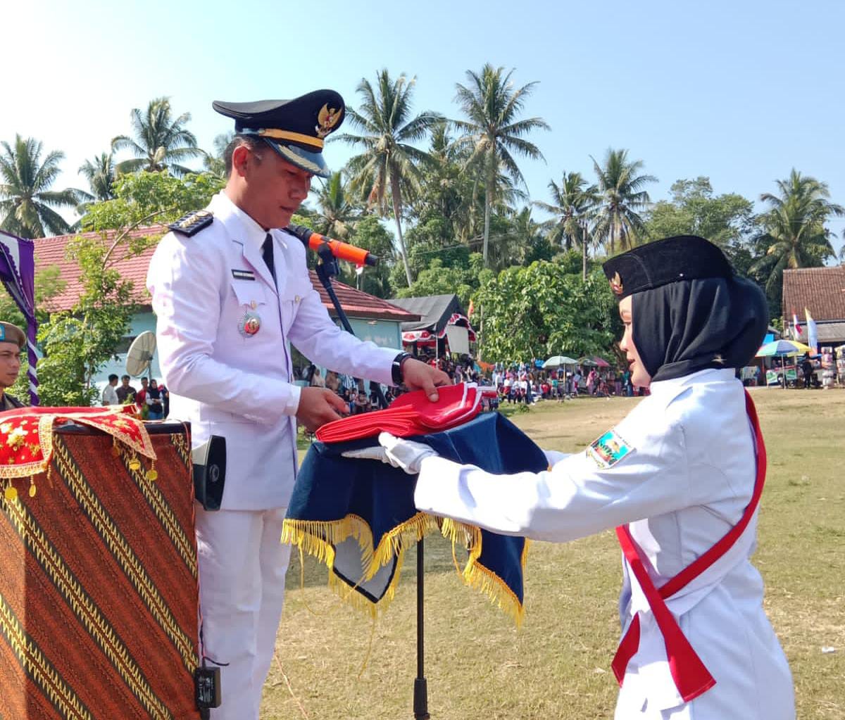 Upacara Peringatan HUT RI di Pesisir Selatan Berlangsung Khidmat