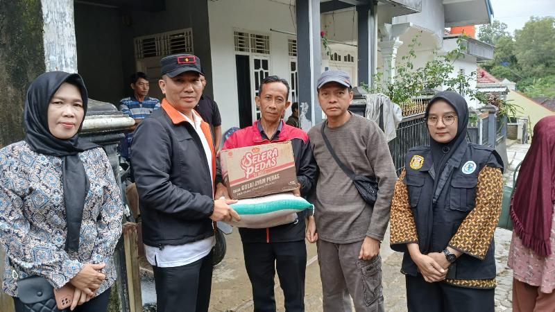 Pemkot Bandar Lampung Bantu Keluarga Suami Istri Korban Longsor
