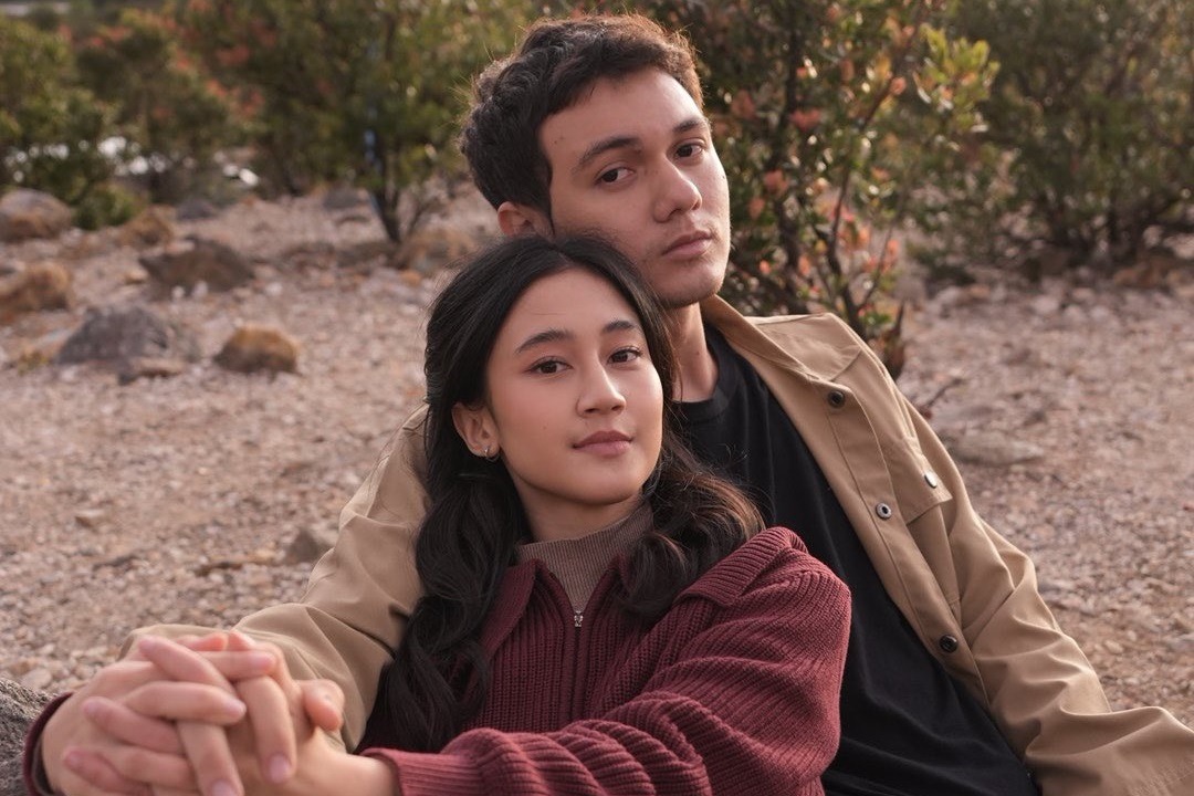 Nyoman Paul Ungkap Alasan Belum Nikahi Keisya Levronka: Masih Jalani Proses