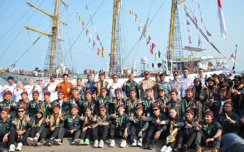 Tim Muhibah Budaya Jalur Rempah KRI Dewaruci dan Laskar Rempah Tiba Lampung