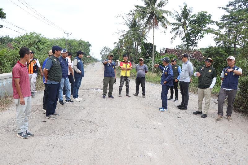 Dinas BMBK Lampung Tinjau Jalan Provinsi Tindak Lanjut  Program BERKIBAR 