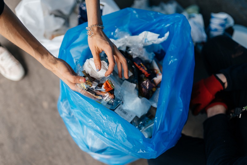 Warga Pekon Seray Keluhkan Penanganan Sampah DLH