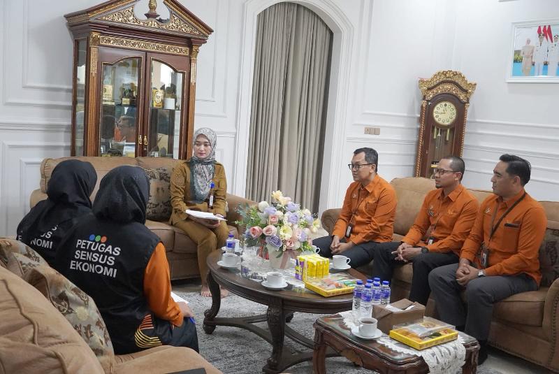 Wagub Jihan Ajak Masyarakat Sukseskan Sensus Ekonomi, Tekankan Pentingnya Data Akurat