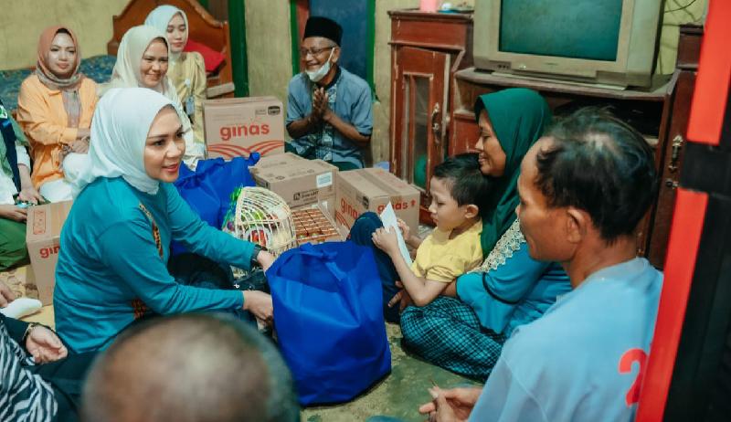 Kunjungi Bocah Penderita Gizi Buruk di Natar, Ketua TP PKK Lampung : Kita Dampingi Sampai Sehat