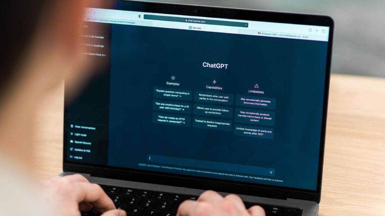 Cara Menulis Prompt AI Efektif untuk Pemula di Era Kecerdasan Buatan
