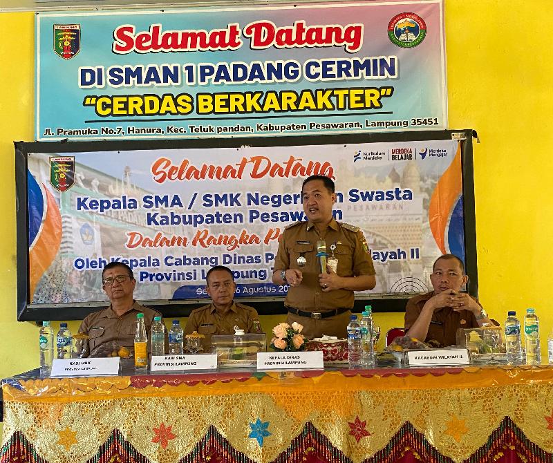 Kadisdikbud Lampung Tekankan Integritas dan Inovasi Kepala Sekolah